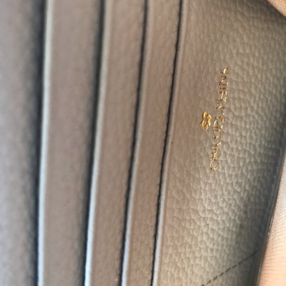 Ora Delphine- Taupe Color Wallet - Picture 12 of 13